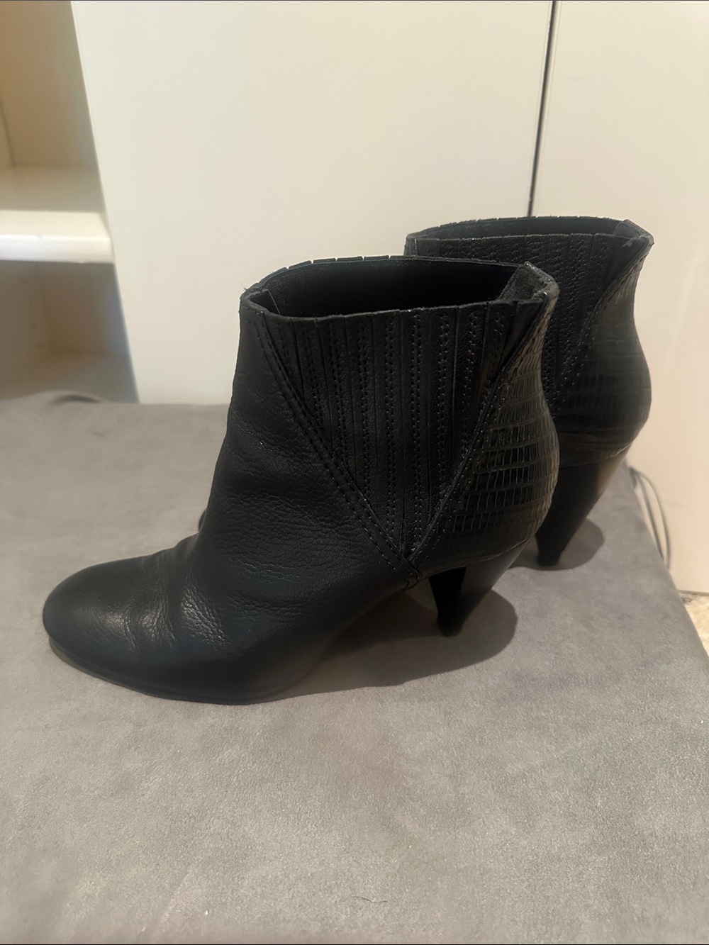Lanvin Black Leather Ankle Boots - Women's 40